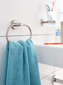 Handtuchring Tesa Moon, Rund, Befestigung Ohne Bohren, Ablösbar, Edelstahloptik -Geschäft Für Reinigungs- Und Hygieneprodukte handtuchring tesa moon rund befestigung ohne bohren abloesbar edelstahloptik img SI 659326 E