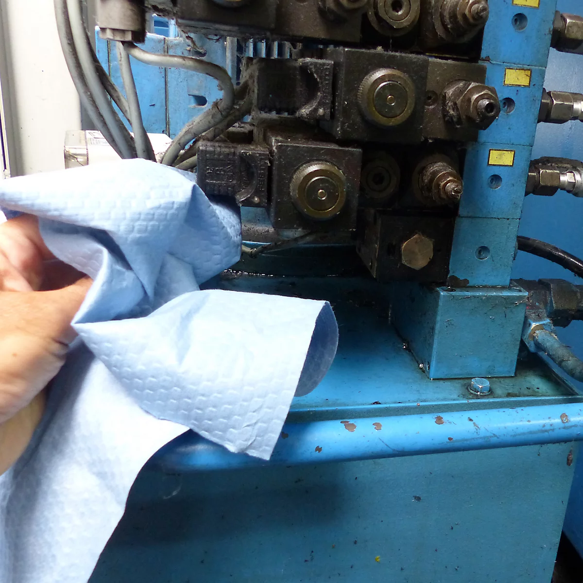 Industrie-Vliestücher MAX110, 100 g/m², ultrasaugfähig, zug- u. abriebfest, L 300 x B 420 mm, 160 St. Industrie-Vliestücher MAX110, 100 G/m², Ultrasaugfähig, Zug- U. Abriebfest, L 300 X B 420 Mm, 160 St. -Geschäft Für Reinigungs- Und Hygieneprodukte industrie vliestuecher max110 100 g m ultrasaugfaehig zug u abriebfest l 300 x b 420 mm 160 st img SI 139098 G