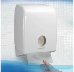 SCOTT® Multifold Handtücher 1804, 1-lagig, Reißfest, 16 Päckchen á 250 Tücher, Weiß -Geschäft Für Reinigungs- Und Hygieneprodukte scott multifold handtuecher 1804 1 lagig reissfest 16 paeckchen a 250 tuecher weiss img WS 157880 D