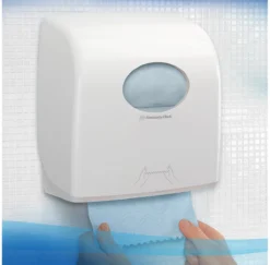 Scott® Rollenpapiertücher Essential Slimroll 6696, 1-lagig, 6 Rollen á 190 M, Insgesamt 1140 M, Blau -Geschäft Für Reinigungs- Und Hygieneprodukte scott rollenpapiertuecher essential slimroll 6696 1 lagig 6 rollen a 190 m insgesamt 1140 m blau img WS 157985 D