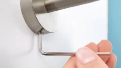 WC-Bürste Tesa Moon, Befestigung Ohne Bohren, Inkl. Klebelösung, Ablösbar, Edelstahloptik 11 WC-Bürste Tesa Moon, Befestigung Ohne Bohren, Inkl. Klebelösung, Ablösbar, Edelstahloptik -Geschäft Für Reinigungs- Und Hygieneprodukte wc buerste tesa moon befestigung ohne bohren inkl klebeloesung abloesbar edelstahloptik img SI 659329 K