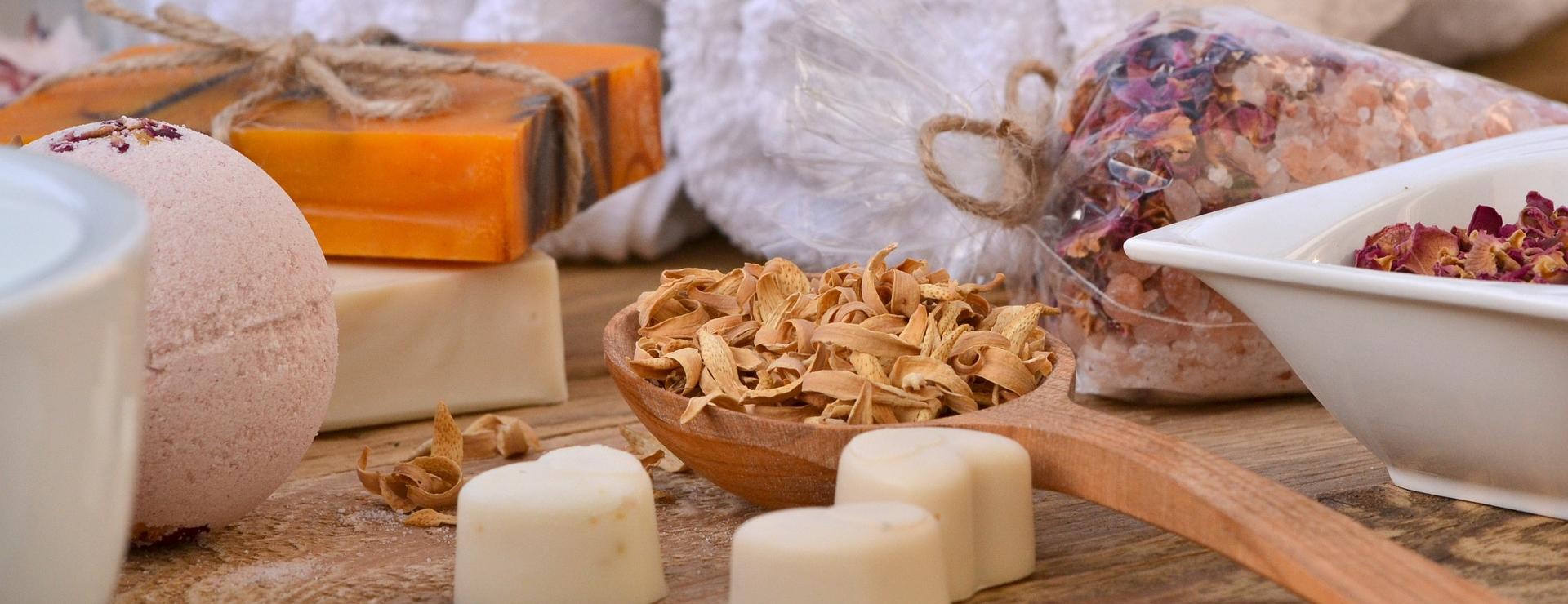 Geschäft Für Reinigungs- Und Hygieneprodukte 1 Geschäft Für Reinigungs- Und Hygieneprodukte -Geschäft Für Reinigungs- Und Hygieneprodukte herbs 3119132 1920